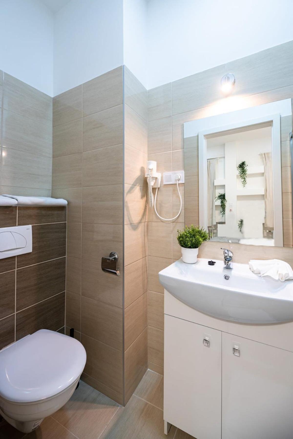 Extra Central - New - Charming Studio Budapest Kültér fotó